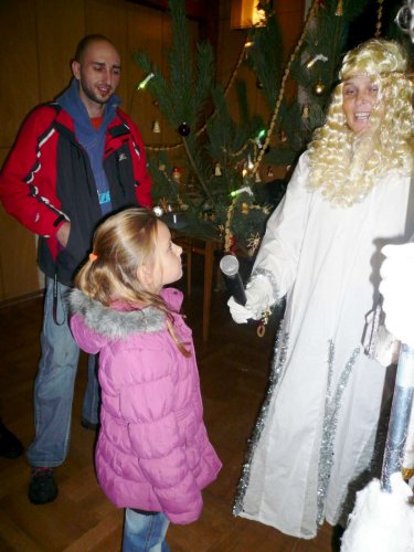 Mikulášské zpívání u stromečku - 3.12.2010